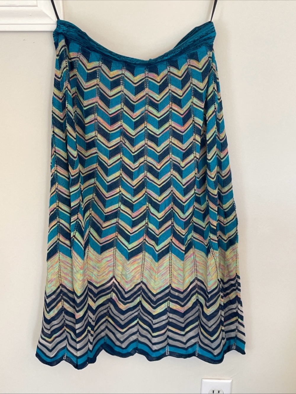 Bcbgmaxazria Women’s Vida Chevron Skirt Blue/green Size Small - Picture 6 of 7